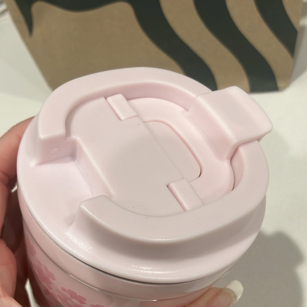 Starbucks, cherry blossom grande stainless tumbler - Picture 4 of 4